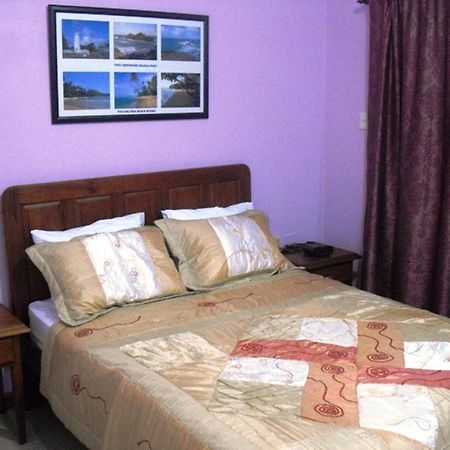 Piarco Village Suites ภายนอก รูปภาพ