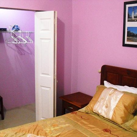 Piarco Village Suites ภายนอก รูปภาพ