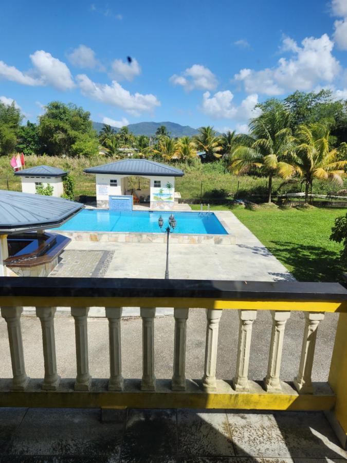 Piarco Village Suites ภายนอก รูปภาพ