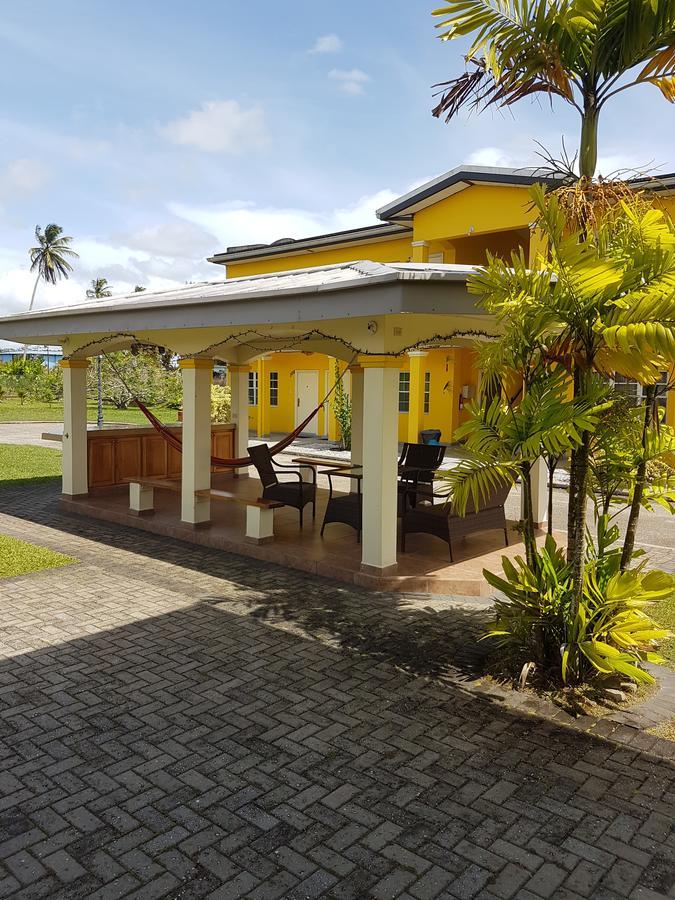 Piarco Village Suites ภายนอก รูปภาพ